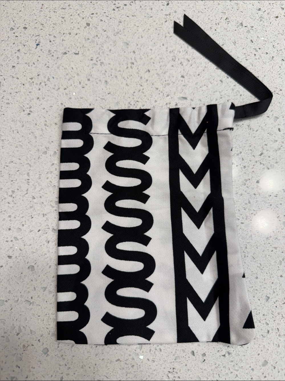 Marc Jacobs Dustbag - Wallet Size